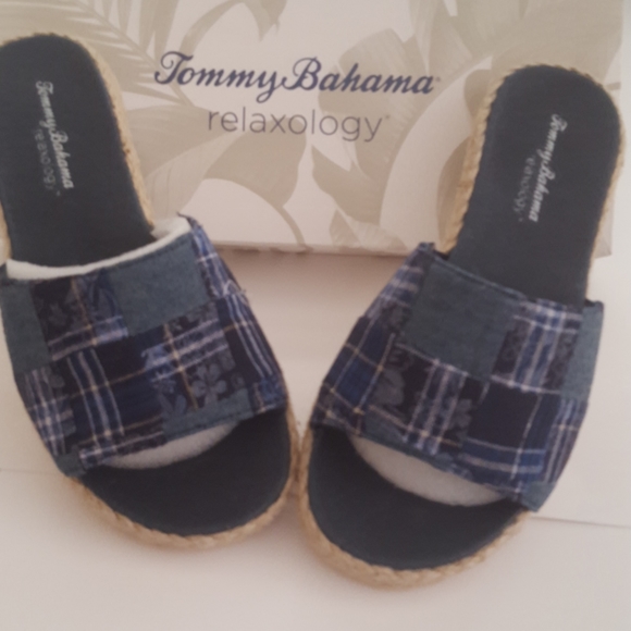 Tommy Bahama NIB Denim Relaxology Inaya Slide Sandals - Picture 4 of 8